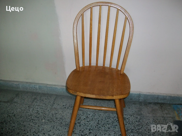 Дървен трапезен стол продавам