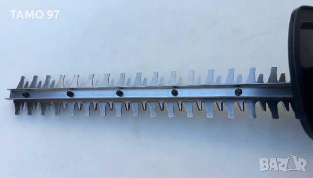 Black Decker GTC1845L - Нов акумулаторен храсторез 18V 5.0Ah, снимка 6 - Градинска техника - 52240468