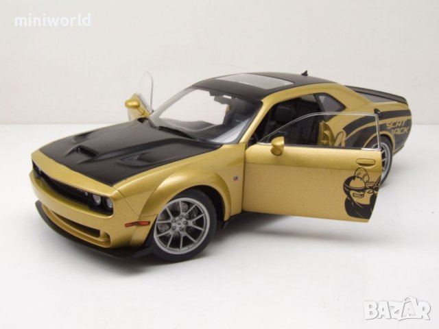 Dodge Challenger R/T Scat Pack Widebody 2020 - мащаб 1:18 Solido, снимка 4 - Колекции - 40723995