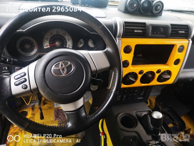 Toyota FJ Cruiser - ЗА ЧАСТИ, снимка 4 - Автомобили и джипове - 35046604