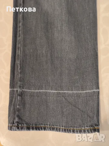 Дамски черни дънки от  Bershka , снимка 3 - Дънки - 55805295