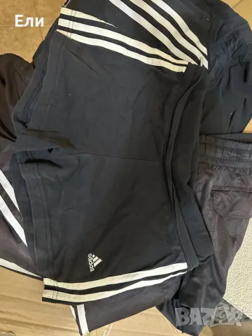 Adidas, снимка 1 - Панталони - 47990800