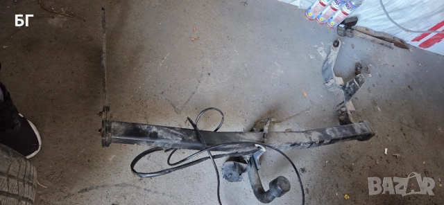 Теглич Дачия Сандеро Оборудван , снимка 2 - Части - 52162420