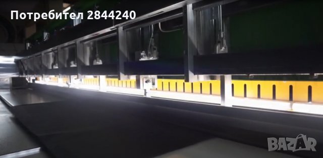 Автоматична Машина За Високочестотно Заваряване На Брезенти, снимка 4 - Други машини и части - 30895481