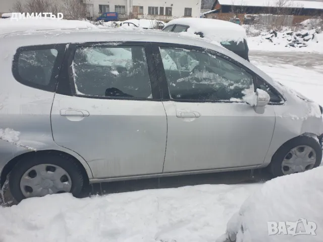 Honda Jazz на части, снимка 8 - Автомобили и джипове - 49198839