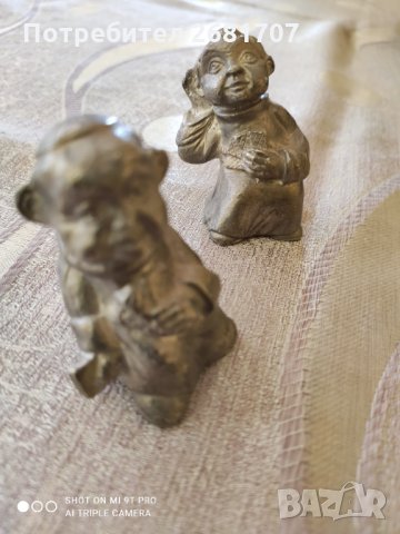 Оловни папски фигури