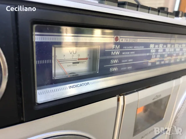 SANYO M-9940K-SILVER-Оригинален японски радиокасетофон., снимка 7 - Радиокасетофони, транзистори - 55929273