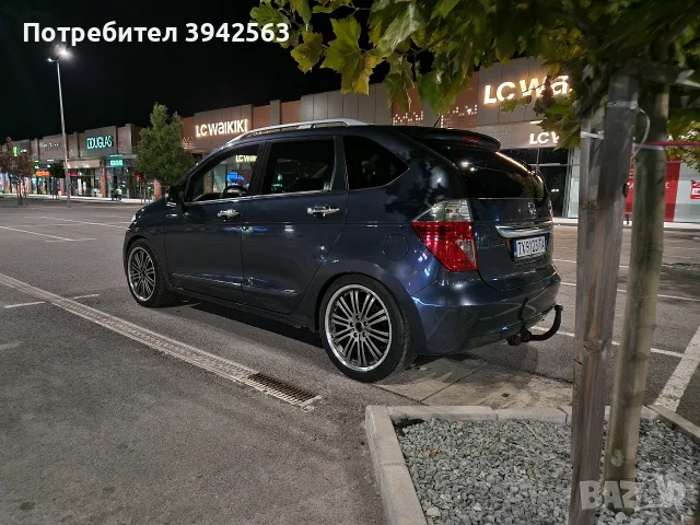Honda FR-V 1.7 vtec 5+1, снимка 6 - Автомобили и джипове - 56040097