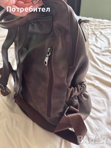 Дамска кожена раница с много джобове, снимка 10 - Раници - 51518273