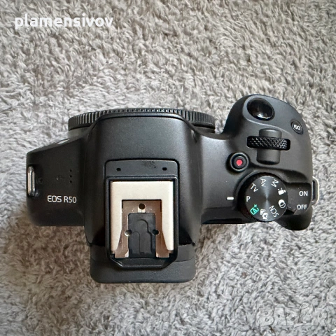 Canon EOS R50 с три обектива и 2 батерии, аксесоари, снимка 2 - Фотоапарати - 54333798
