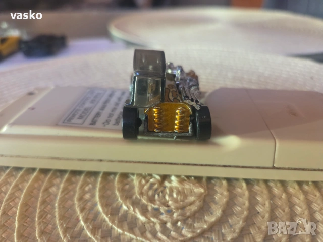 Hotwheels 1999 China, снимка 4 - Колекции - 54100066