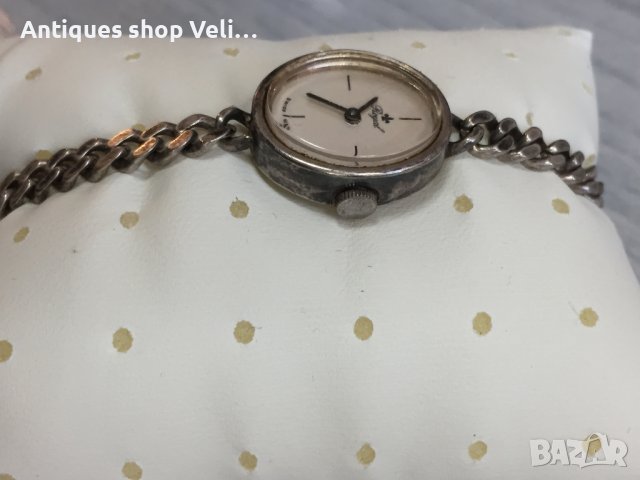 Дамски сребърен часовник Royal №4520 , снимка 2 - Антикварни и старинни предмети - 42164150