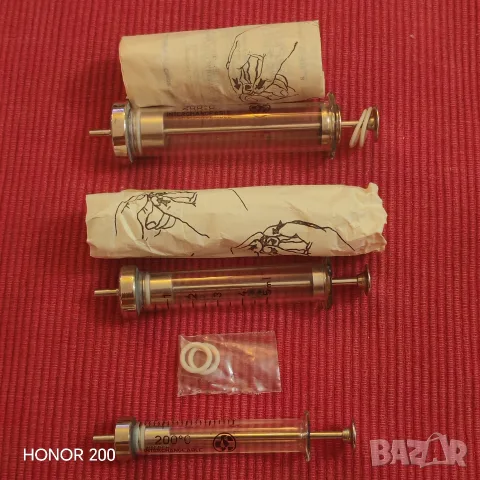 Стари стъклени спринцовки Chirana, 2,5,10 ml. , снимка 4 - Лаборатория - 56222717