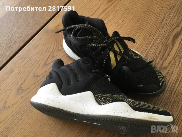 Оригинални детски маратонки Adidas, размер US 4, снимка 5 - Детски маратонки - 47576938