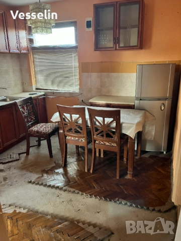 Kъща с двор в гр.Каблешково на 15км от Бургас , снимка 6 - Къщи - 52935416