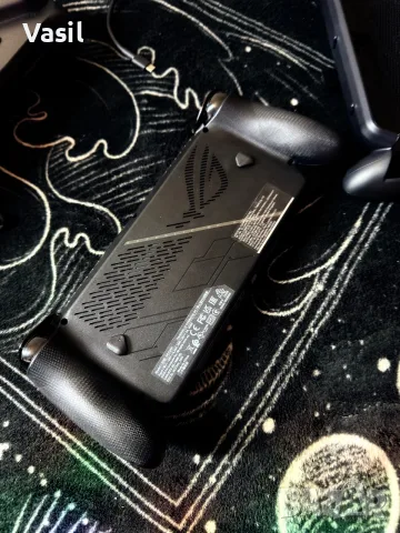 Asus Rog Xbox Ally X - с аксесоари, снимка 7 - Други игри и конзоли - 55853845
