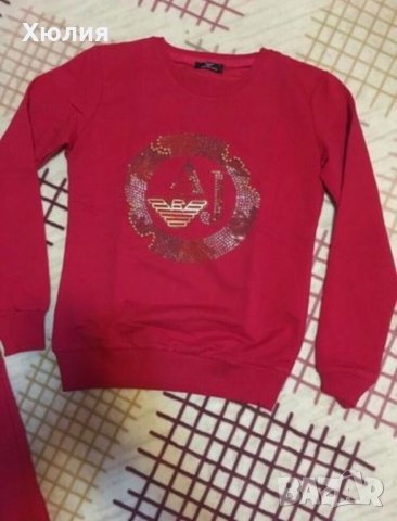 Нов дамски екип Армани С размер , снимка 2 - Спортни екипи - 30178167