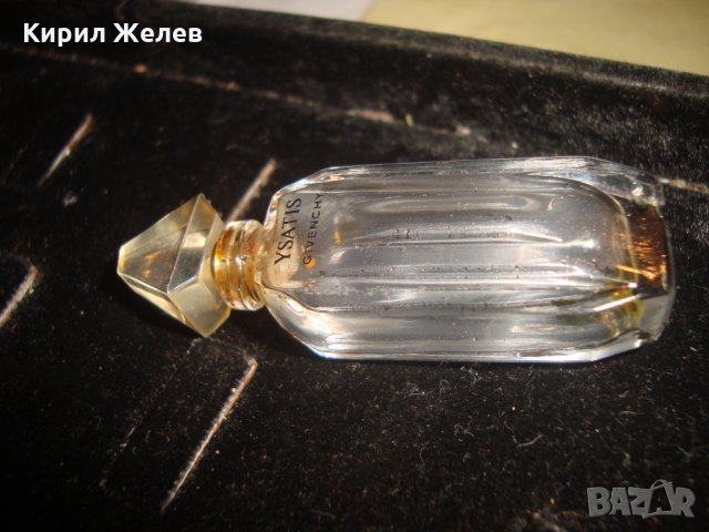YASATIS GIVENCHY ЖИВАНШИ СТАРО ОРИГИНАЛНО ФРЕНСКО МАРКОВО КРИСТАЛНО ШИШЕНЦЕ от ПАРФЮМ РЕДКАЖ 24841, снимка 3 - Антикварни и старинни предмети - 34479498