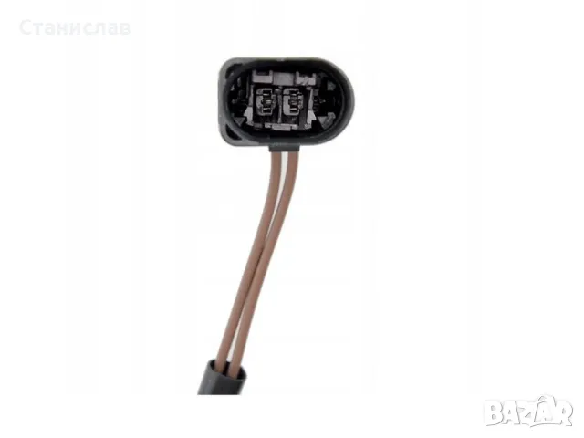 VW Golf 5 Брава за заключване на преден капак , снимка 5 - Части - 50357523