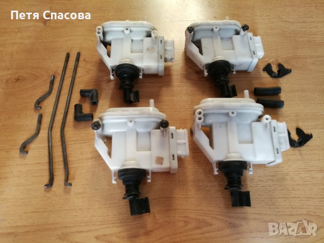 VW Passat Wagon B3 2.0 1992 Вакуум машинки централно врати