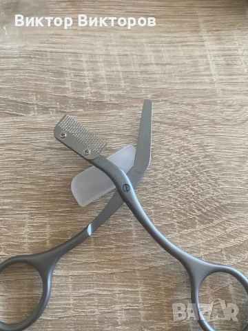 Професионална ножица за вежди и пинцети , снимка 4 - Козметика за лице - 50976627