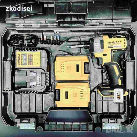 Винтоверт DEWALT DCF887