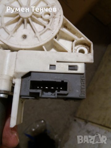 Машинки за повдигачи на прозорци . Задни. Пежо 407 sw 2.0 hdi 2004г., снимка 6 - Части - 39429120