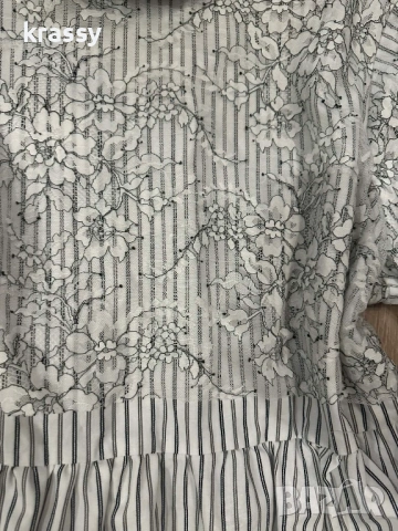 Красива голяма дамска блуза пеплум и дантела (размер 2ХЛ), снимка 2 - Блузи с дълъг ръкав и пуловери - 53936353