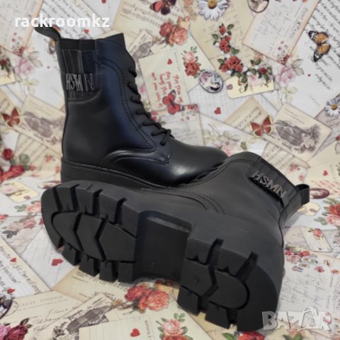 ПРОМОЦИЯ ПОСЛЕДНИ ЧИФТОВЕ -20% Дамски модни кубинки от кожа в черен цвят модел: 164175 , снимка 2 - Дамски боти - 42795262