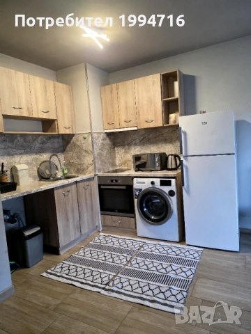 Просторен апартамент с паркомясто , снимка 16 - Стаи под наем - 41604219