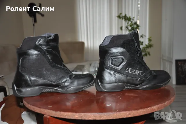 Мото боти  Rev’it Fighter номер 43, снимка 2 - Аксесоари и консумативи - 47939631