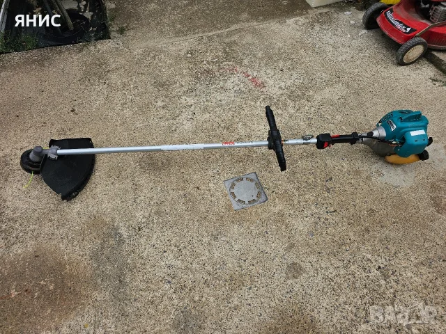 МОТОРНА КОСА MAKITA. ОРИГИНАЛНА , снимка 4 - Градинска техника - 56087359