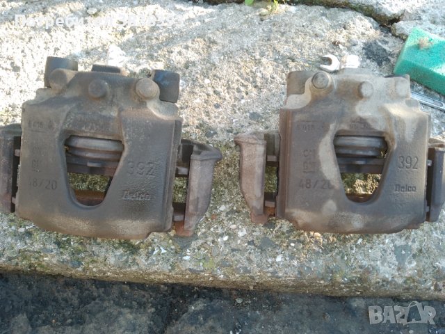 Предни спирачни апарати  за Опел Астра f kombi 1.7Tds 82k.c. 1996г
