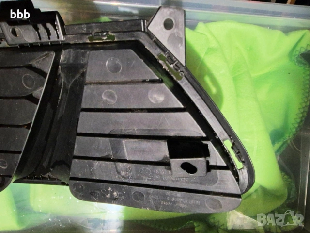 Долна решетка предна броня Kia Ceed година 2018 -2022 86561J7910, снимка 2 - Части - 53064538