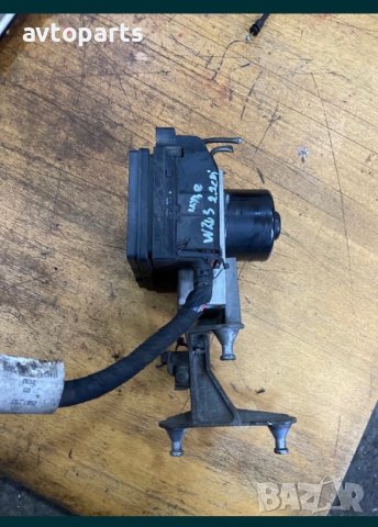 Mercedes w203 2.2cdi 143кс ABS, снимка 2 - Части - 40492065