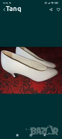 Дамски обувки в малки токчета