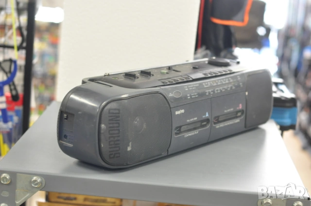 Радиокасетофон Sanyo M W731K, снимка 5 - Радиокасетофони, транзистори - 53993627