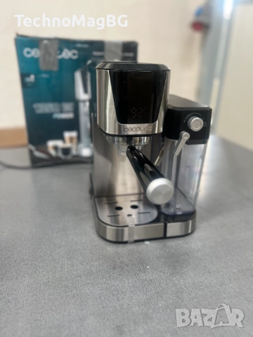 Полуавтоматична кафемашина Cecotec Power Espresso 20 Cream, снимка 3 - Кафемашини - 51498833
