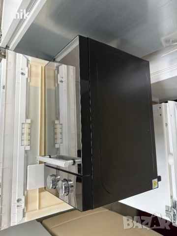 Черна микровълнова печка с грил , снимка 7 - Микровълнови - 52972596