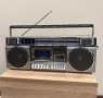 🔈Рядък колекционерски радиокасетофон с нормална и микро касета Sanyo M-W50K🔈, снимка 1