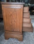 Тесен дъбов скрин, снимка 3