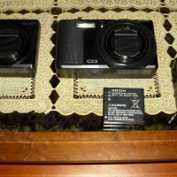 Цифрови фотоапарати Ricoh R10 и Ricoh CX2 , снимка 1 - Фотоапарати - 42595478