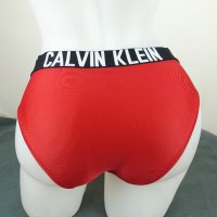 Calvin Klein M/L червена спортна бикина/бански с лека лъскавина, снимка 4 - Бански костюми - 42069448