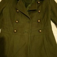 Guess дамско късо палто М размер , снимка 2 - Палта, манта - 31869466