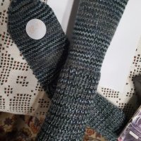 Ръчно плетени дамски чорапи , снимка 2 - Дамски чорапи - 30131843