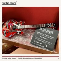 Gibson ES-335 Faded Cherry 1:4 Scale Mini Guitar Model Tom DeLonge Box Car Racer, снимка 4 - Китари - 34904864