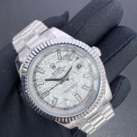 Унисекс часовник Rolex Oyster Perpetual Day-Date с автоматичен механизъм, снимка 2 - Дамски - 37037991