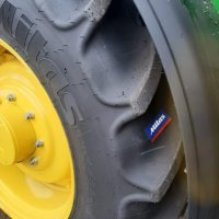 Продавам нов трактор John Deere , снимка 12 - Селскостопанска техника - 40039592