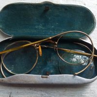Стари очила с позлата Пенсне, снимка 2 - Антикварни и старинни предмети - 34219384