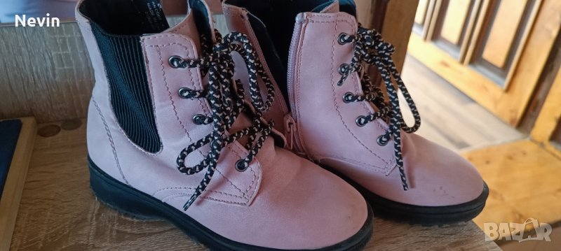 Детски ботуши 30номер, снимка 1